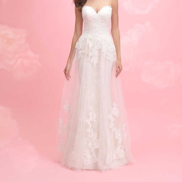 allure Romance Dresses & Skirts - Allure Romance 3057 wedding dress with sleeves and veil size 12 ivory